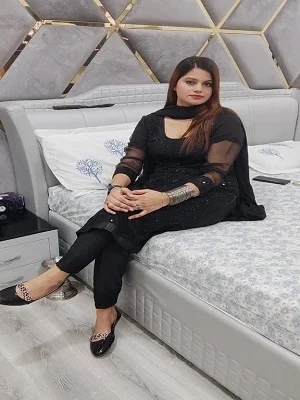 Call Girl in Armur